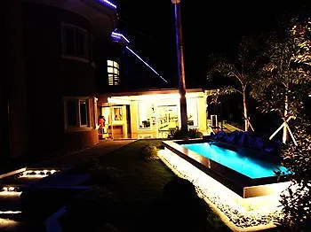 Royal Hotel Angeles