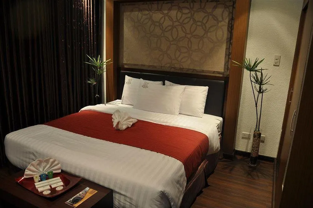 ***  Royal Hotel Анхелес Филиппины
