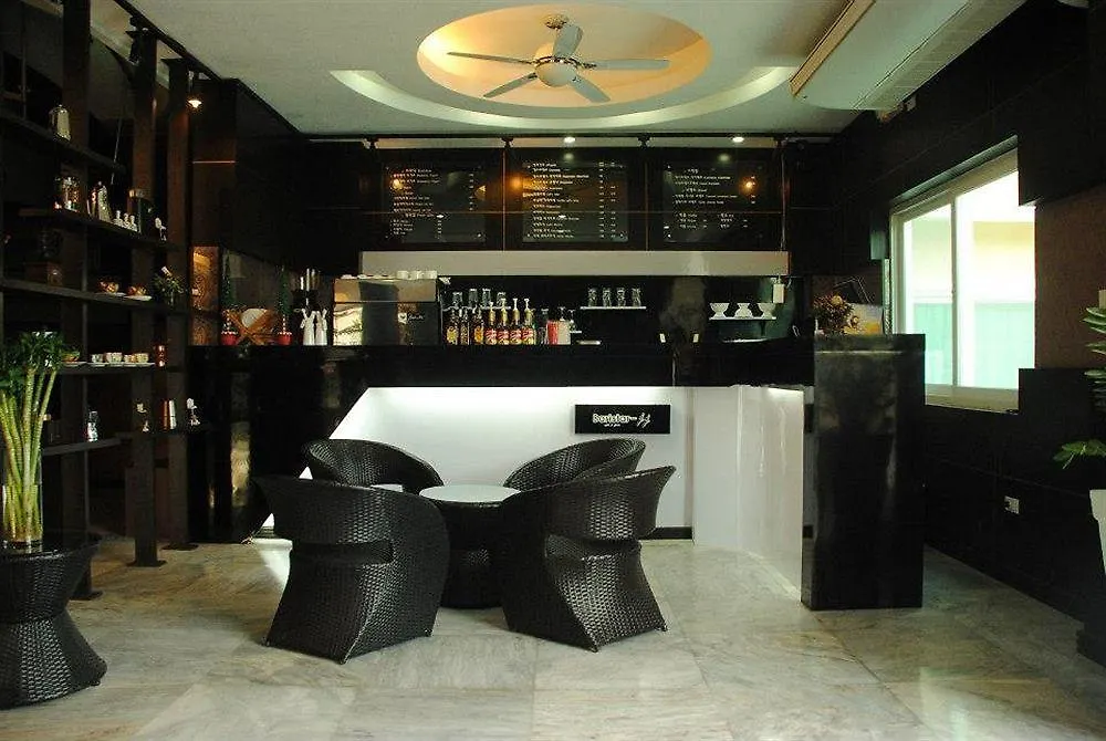 Royal Hotel Анхелес 3*,  Филиппины