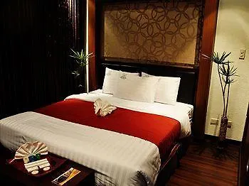 Royal Hotel Анхелес 3*,  Филиппины